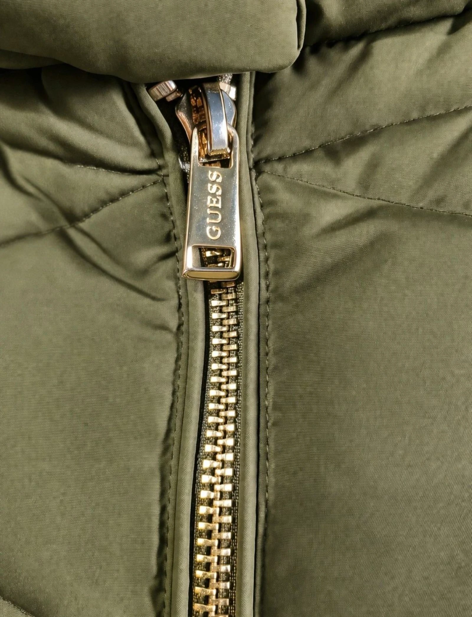 GUESS | Chaqueta acolchada verde oliva – Nueva sin usar – Talla S – photo 5